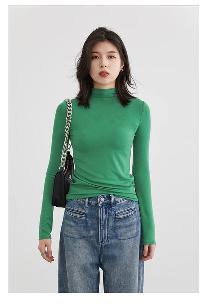 Slim Fit Basic T-Shirt – Spring/Autumn 2025 Collection