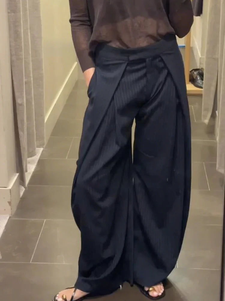 Striped Pleated Wide Leg Pants – Autumn 2025