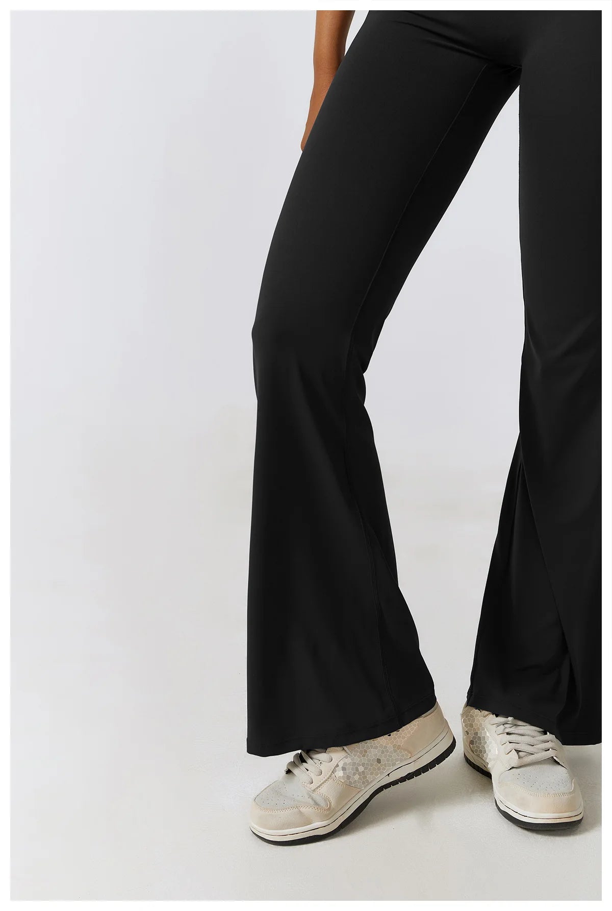 Women’s Gym Training Jumpsuit – Seamless Push-Up Yoga Bodysuit