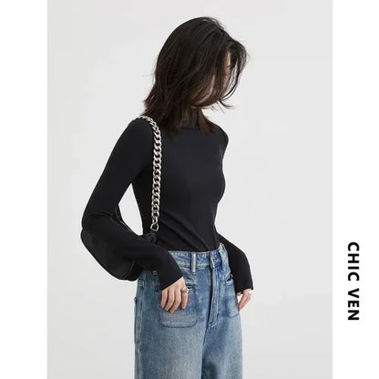 Slim Fit Basic T-Shirt – Spring/Autumn 2025 Collection