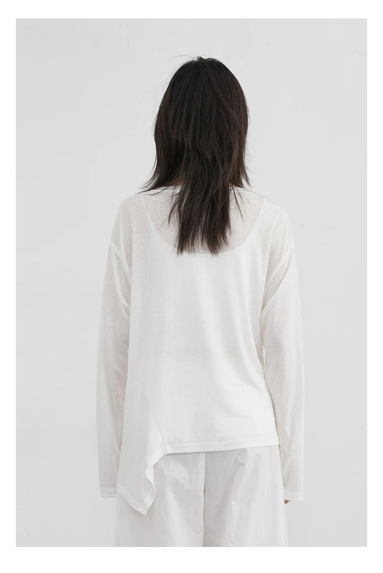 Elegant Long Sleeve Pullover Tee – Spring 2025 Collection
