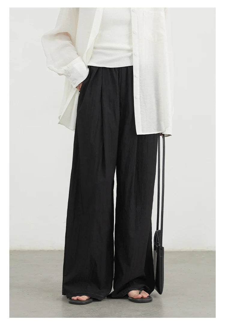 High-Waist Wide Leg Trousers – Spring/Summer 2025 Collection