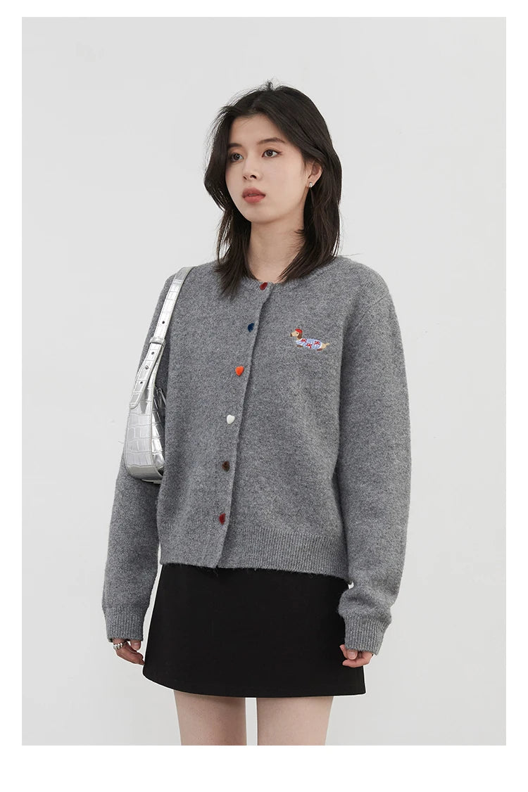Embroidered Love Button Cardigan – Spring/Autumn 2025 Collection