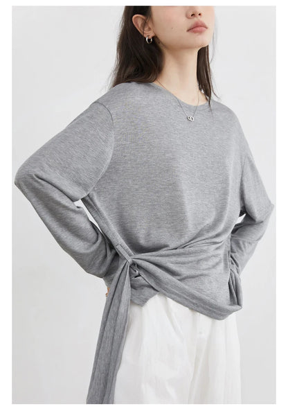 Elegant Long Sleeve Pullover Tee – Spring 2025 Collection