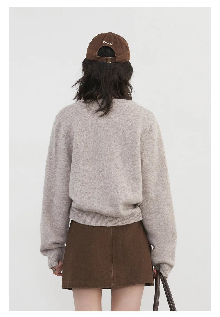 Embroidered Love Button Cardigan – Spring/Autumn 2025 Collection