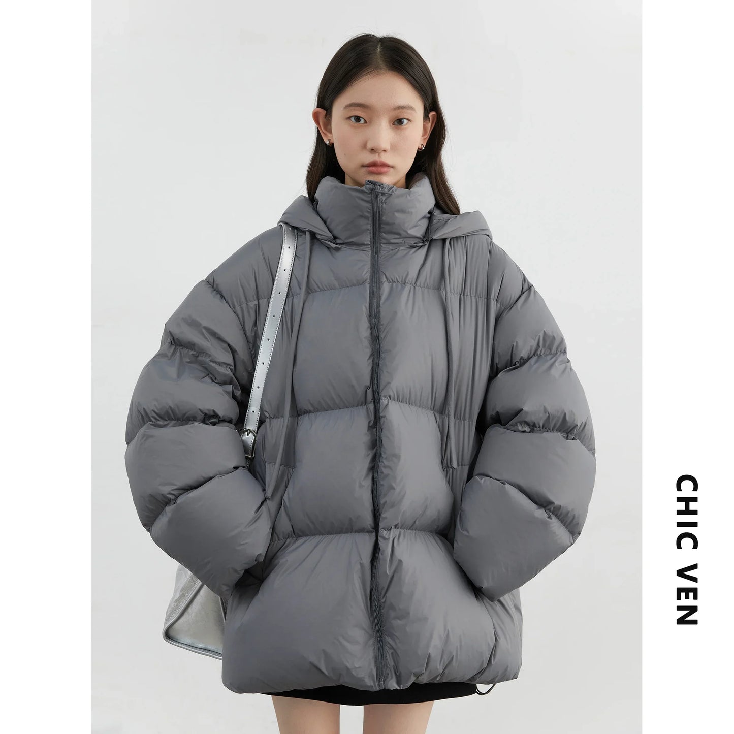 Hooded Puffer Down Coat – Autumn/Winter 2025 Collection