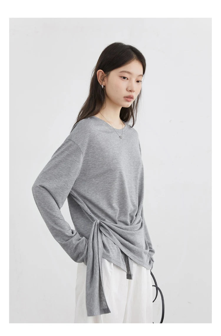 Elegant Long Sleeve Pullover Tee – Spring 2025 Collection