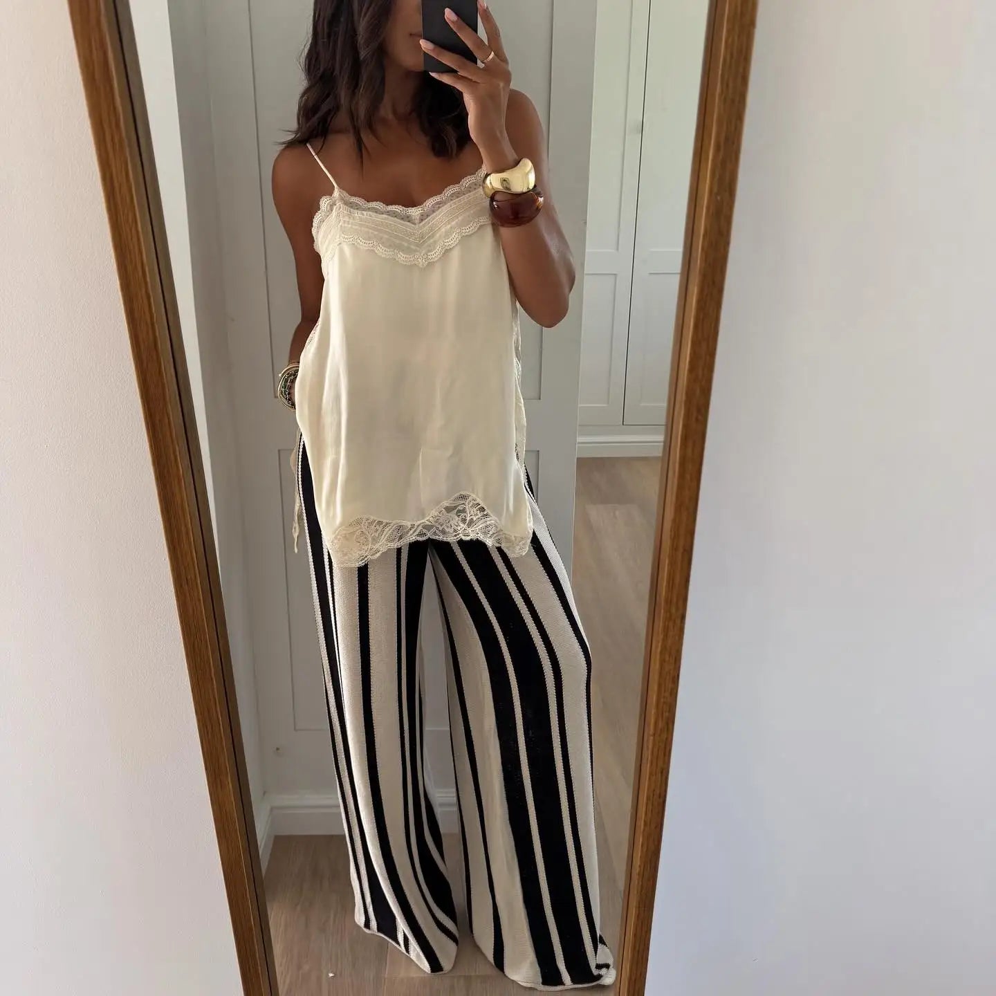 Lace Patchwork V-Neck Top – Summer 2025