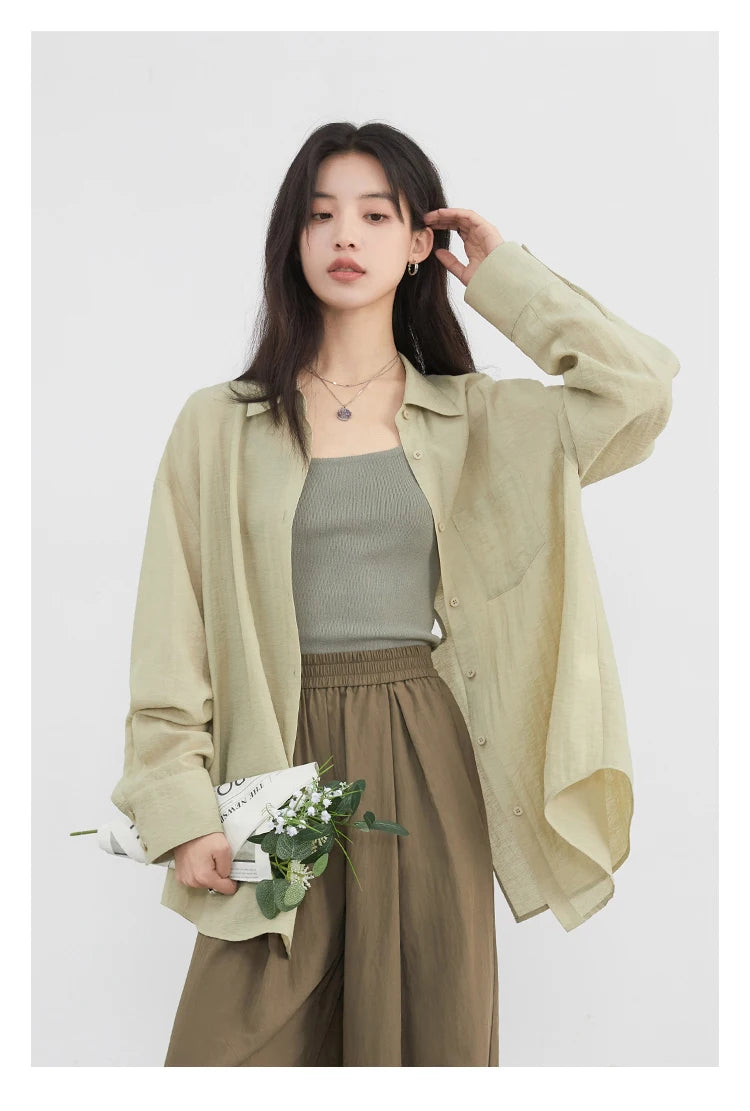 Hollow Back Blouse – Spring/Summer 2025 Collection