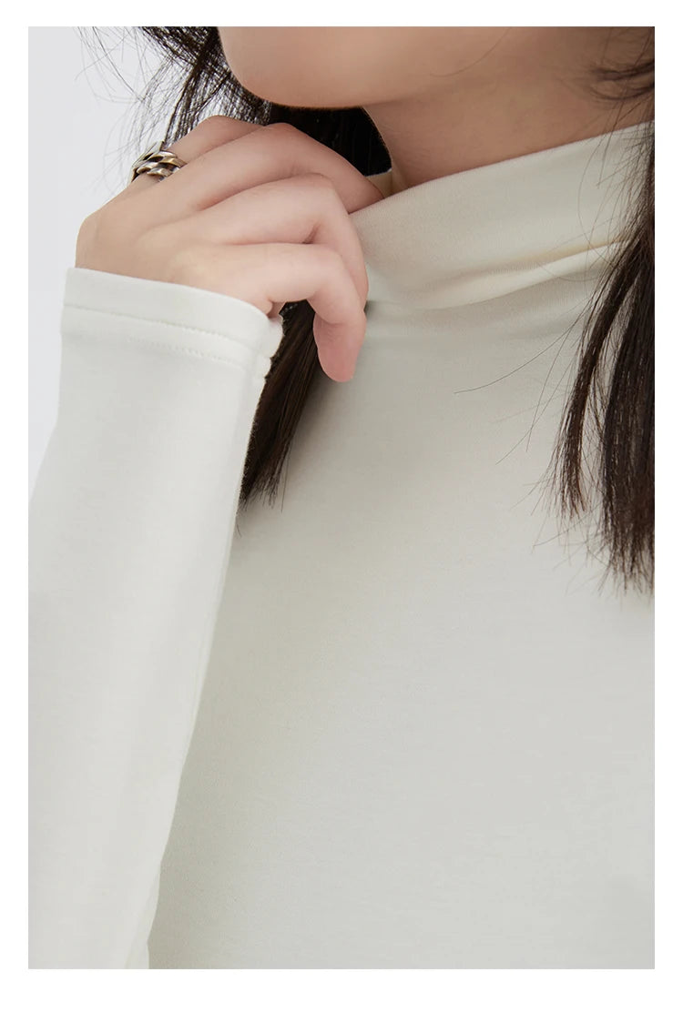 Slim Fit Basic T-Shirt – Spring/Autumn 2025 Collection