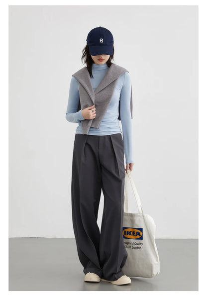 Slim Fit Basic T-Shirt – Spring/Autumn 2025 Collection